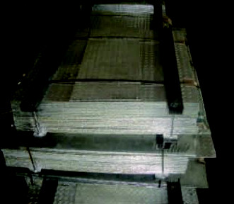 压焊钢格板铺装生产工艺流程实例